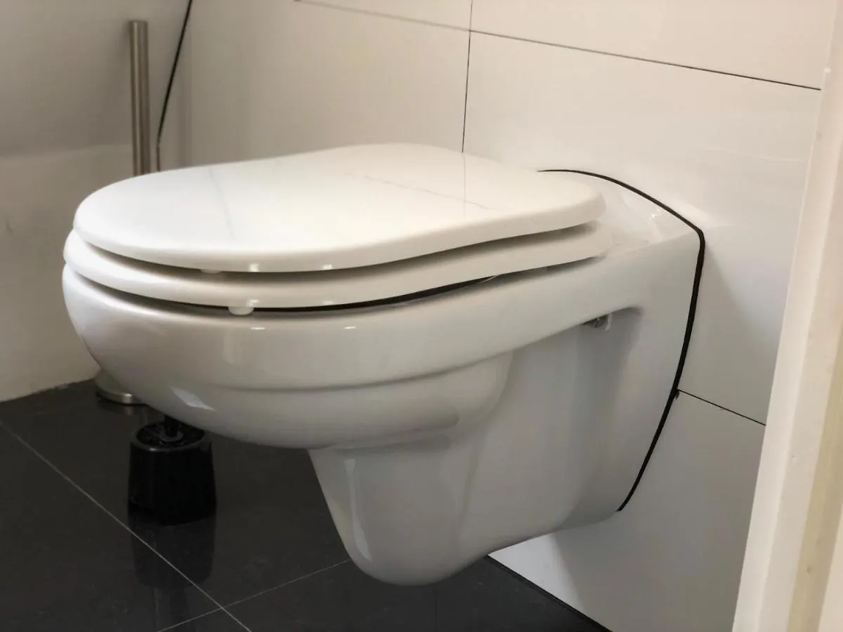 Mpkerol Luxury Rooms Amsterdam 3*,  Niederlande